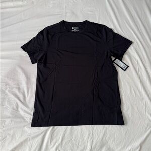 Rhône Elevated Modern Tee Mens Medium Black Slim Fit Performance NWT Gym